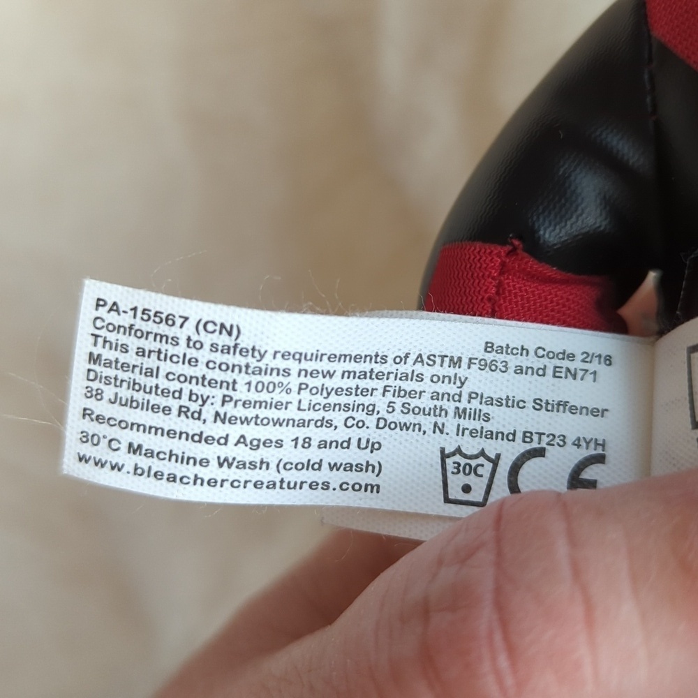 Deadpool Plush Toy - Picture 5 of 5